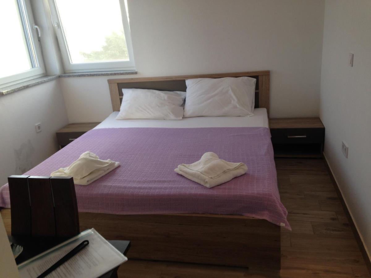 Guesthouse Bencun מדולין מראה חיצוני תמונה
