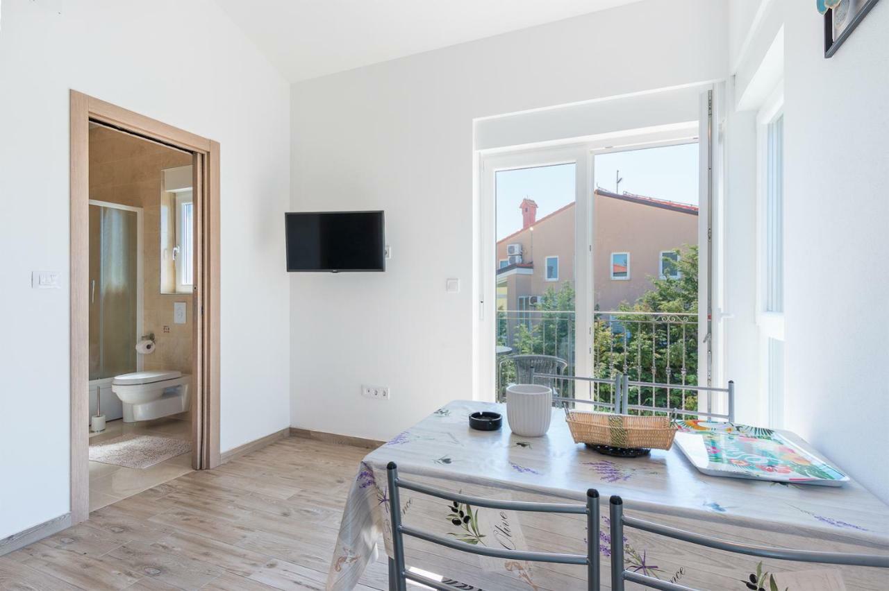 Guesthouse Bencun מדולין מראה חיצוני תמונה
