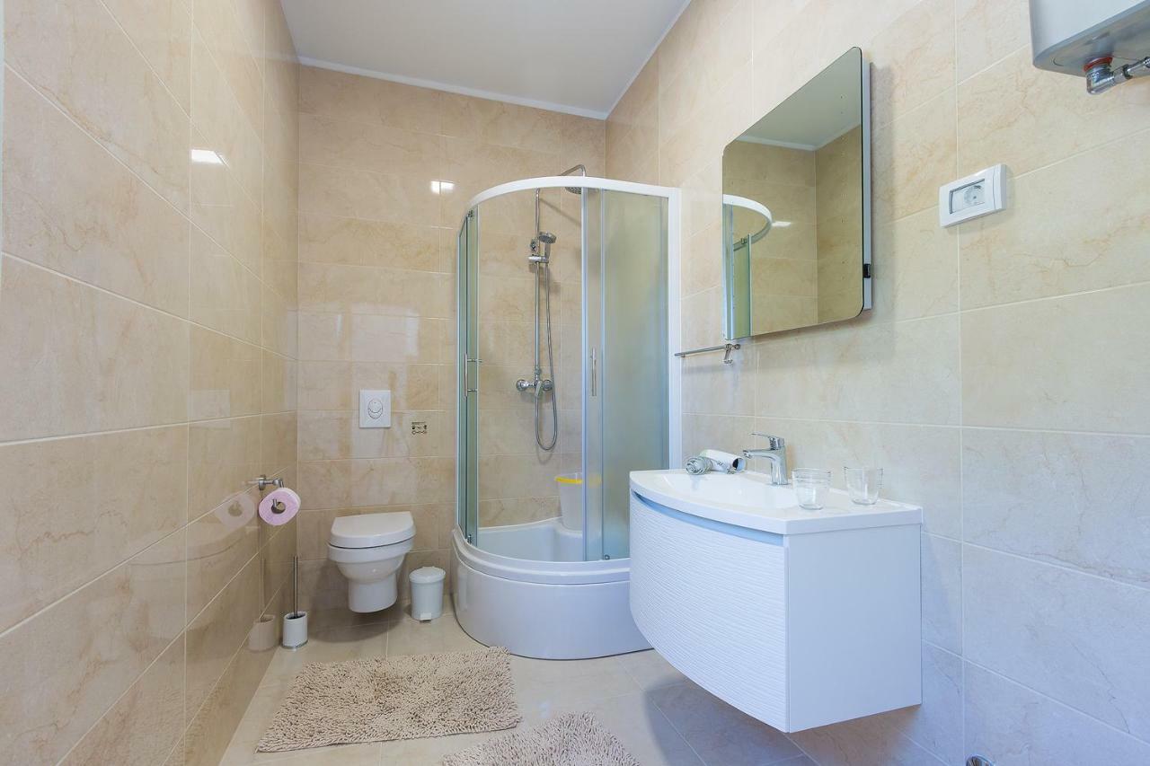 Guesthouse Bencun מדולין מראה חיצוני תמונה