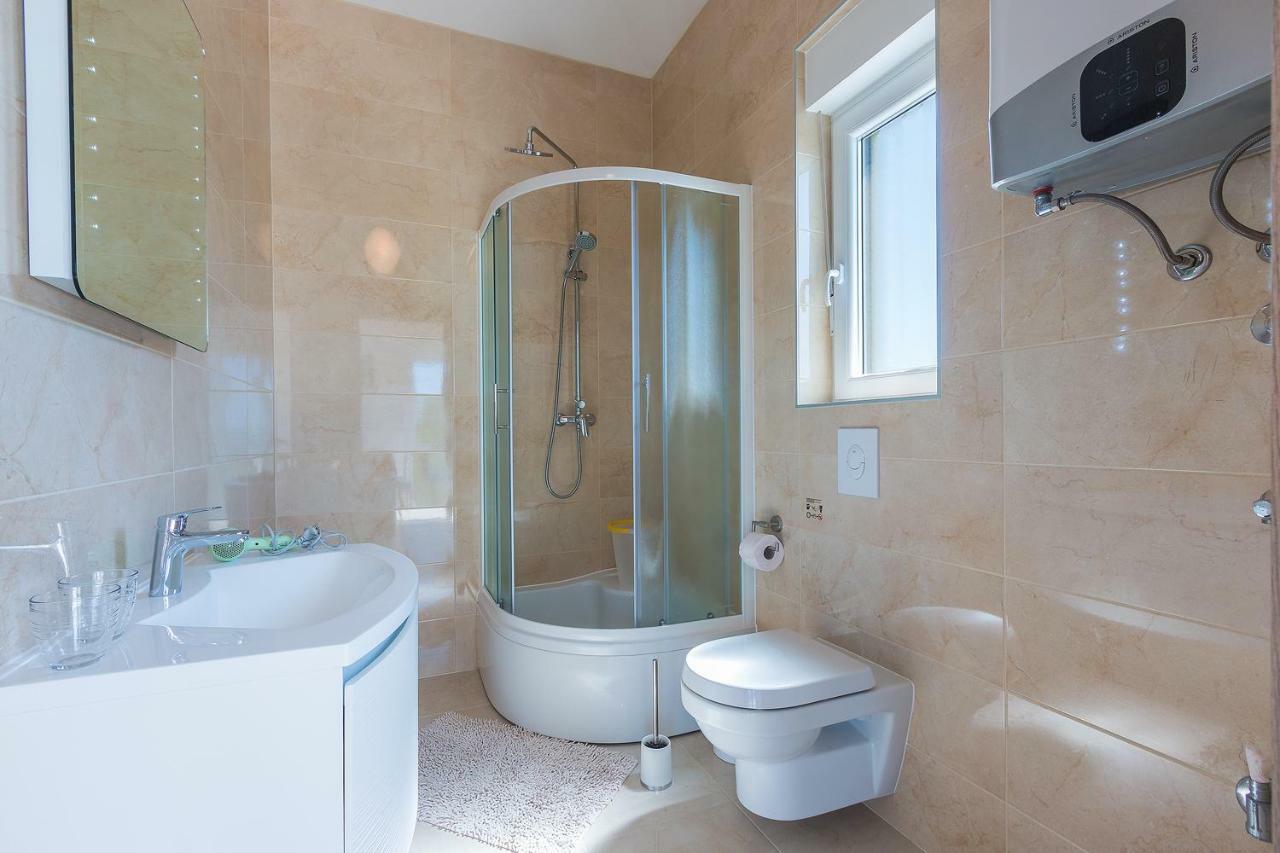 Guesthouse Bencun מדולין מראה חיצוני תמונה